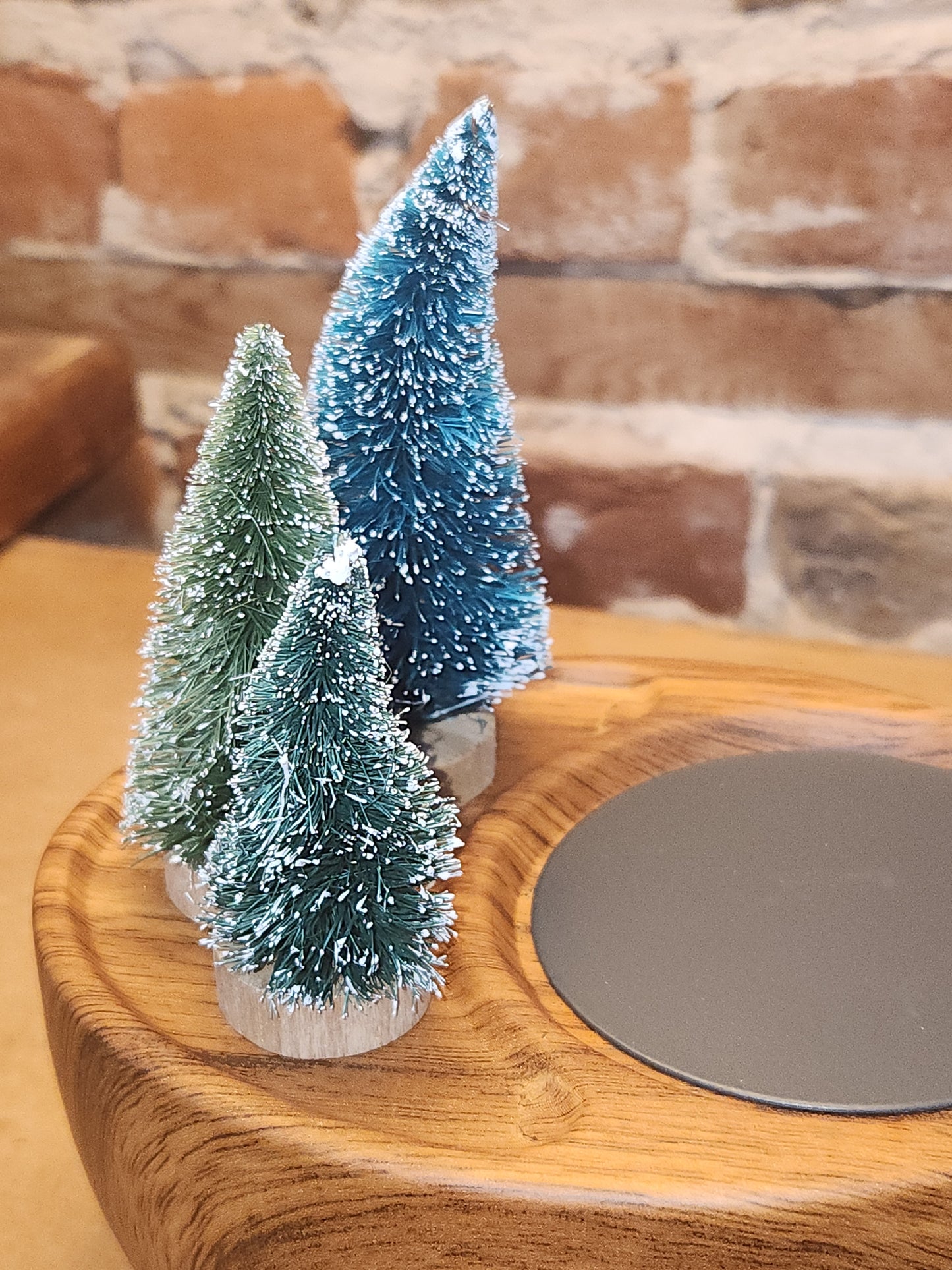 Wax Warmer with Removeable Wax Bowl add Doliday Seasonal Decor
