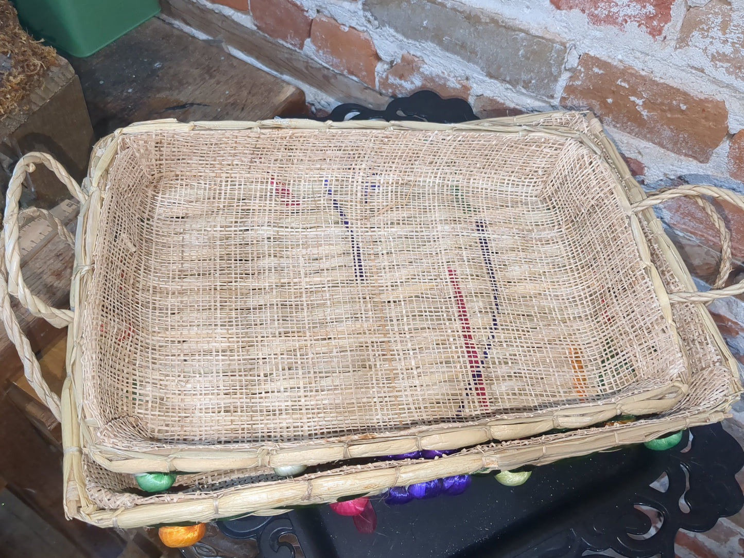 3 Vintage Boho Nesting Raffia Wicker Straw Lined Casserole Baskets, Tray Set 1970s or 1980s