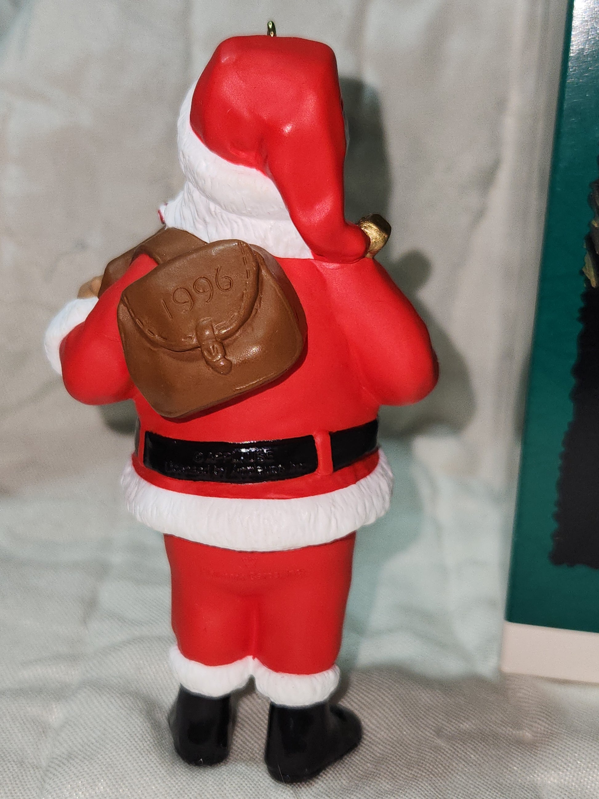 Vintage Hallmark Keepsake Christmas Collector's Club 1986 Membership Ornament Santa ho987