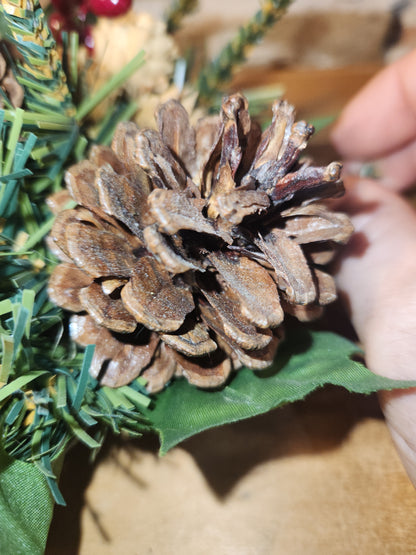 Vintage Christmas Candle Ring Centerpiece Pinecone Berry Evergreen Hobby Lobby cr1