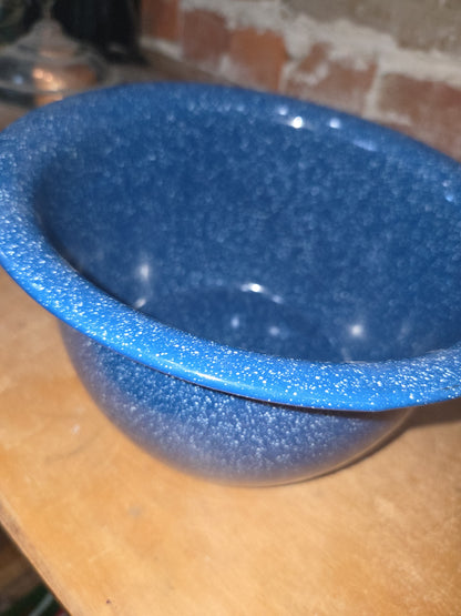 Blue-Speckled Enamelware Chamber Pot NOT VINTAGE ew453