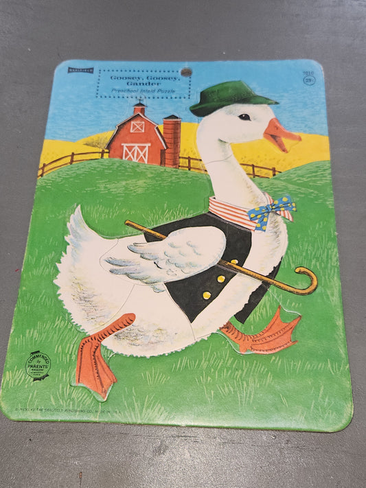 Vintage Saalfield Inlaid Puzzle Goosey, Goosey, Gander Preschool 7 Piece 1960s