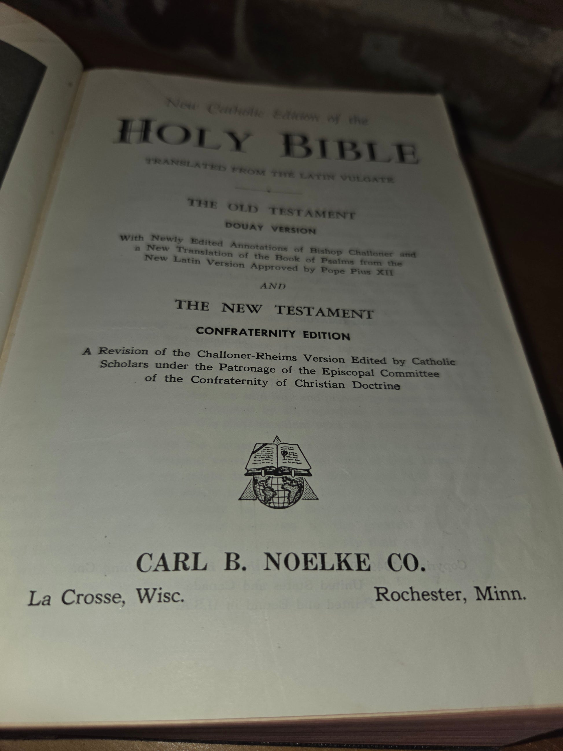 Vintage Hardcover Holy Bible New Catholic Edition 1954 vb83
