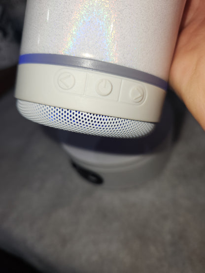 30 oz holographic rechargeable speaker on a tumbler sth1