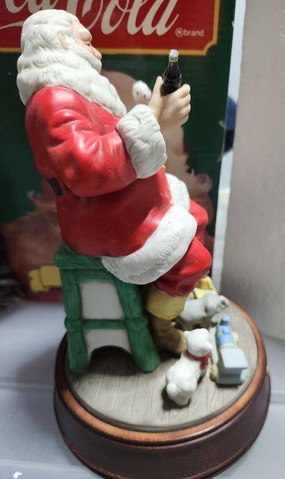 1990 COCA-COLA Coke Santa Music Box Wood Base By Willitts Galleries cc81 music box does not work