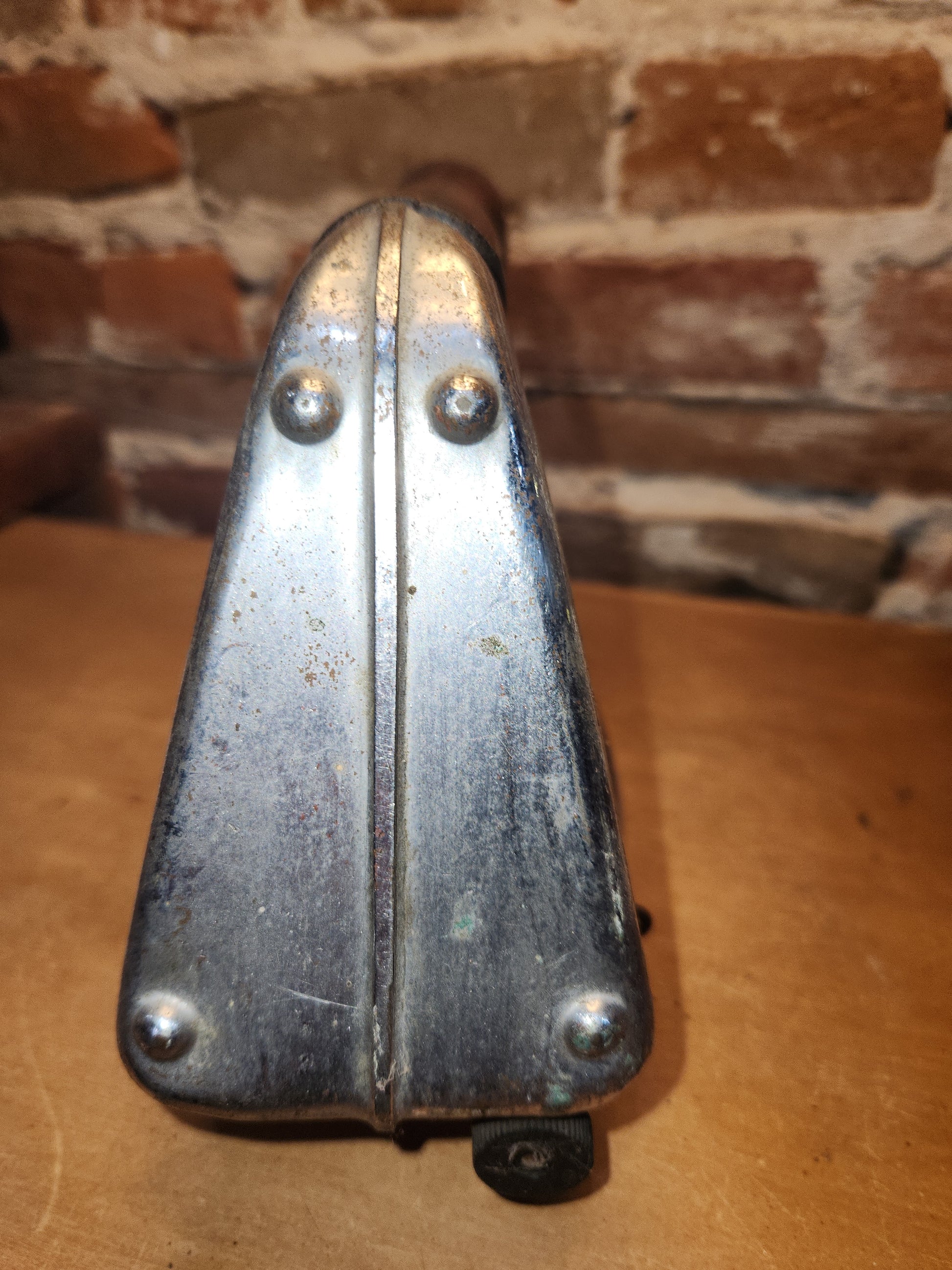 Vintage Gasoline Powered Montgomery Ward Quik Lightening Iron si4