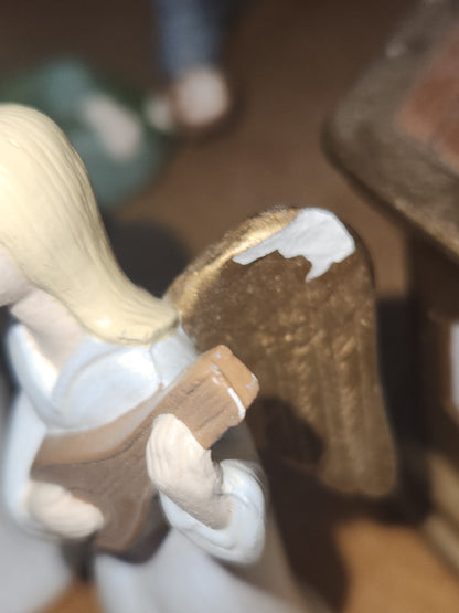 Vintage Ceramic Nativity Made From Scioto Mold AS IS Music Box Does Not Work