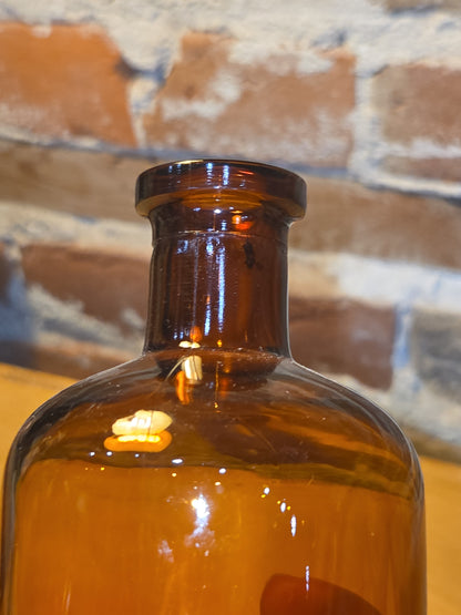 Vintage Medicine Bottles Amber Glass vmb03