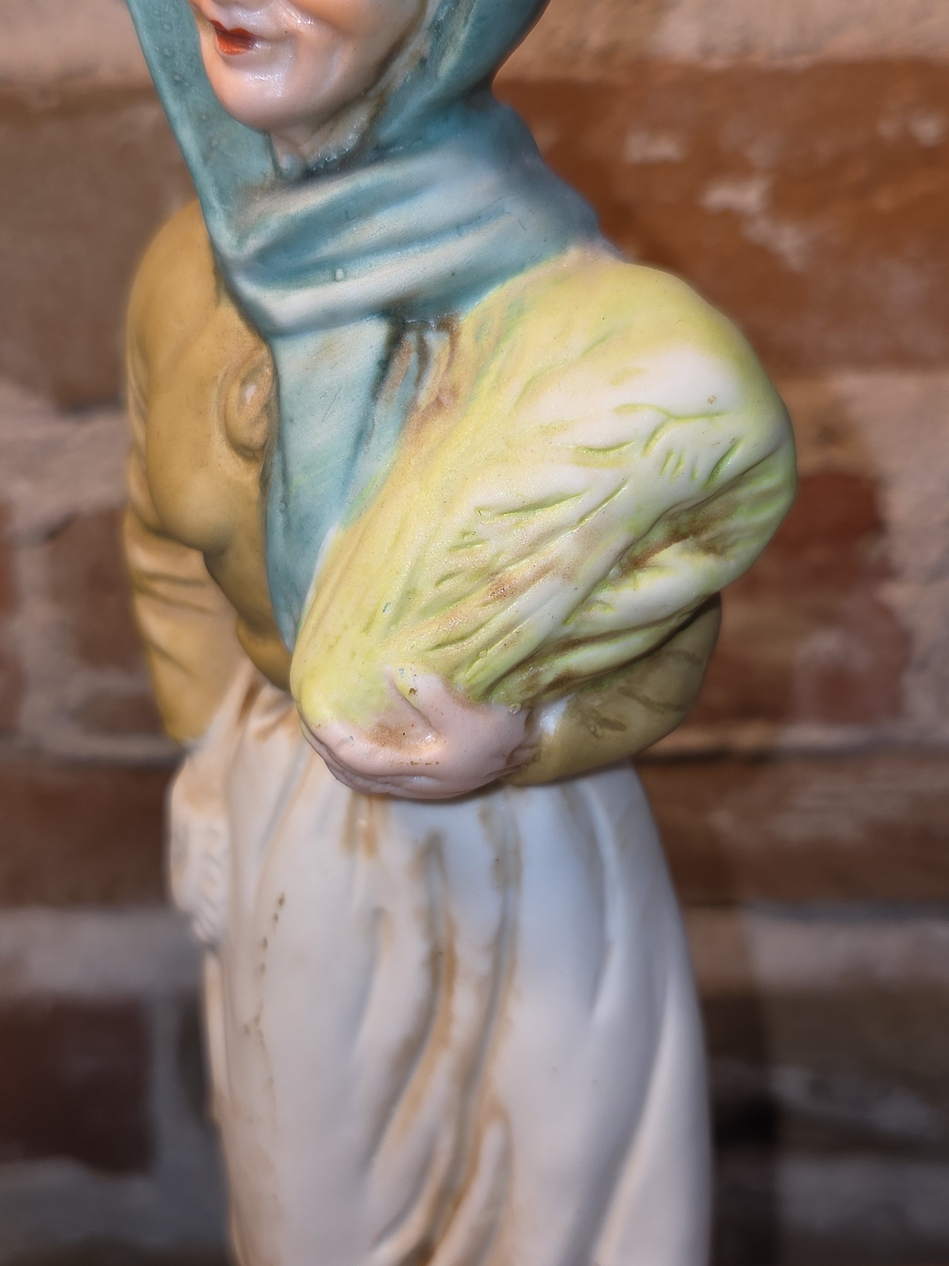 Vintage UCGC Bisque Porcelain Old Man & Old Woman Figurine Taiwain Cabbage 2fi