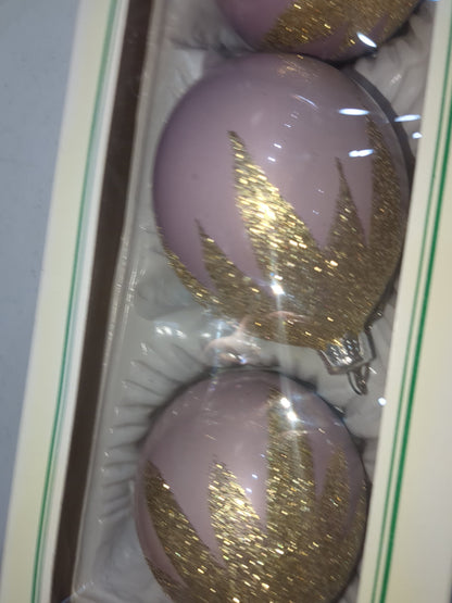 Christmas Classics Ornaments Lavender and Gold BO1