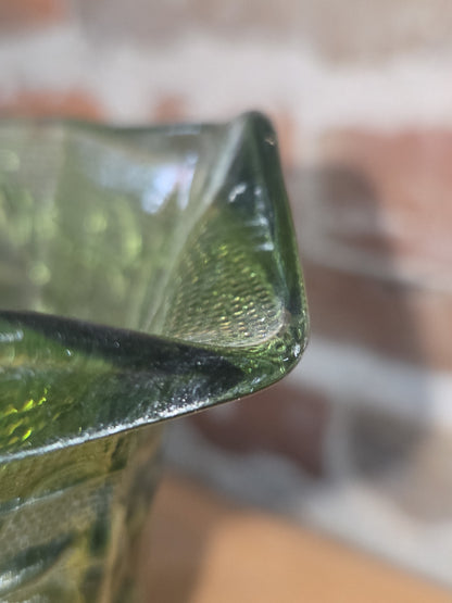 Vintage Anchor Hocking Green Glass Pitcher Embossed Grapes & Vine Leaves vp7