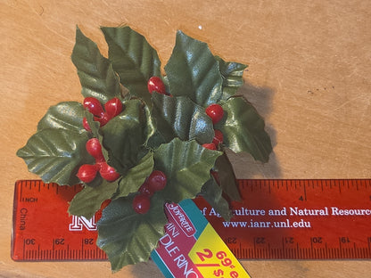Vintage Joybrite Christmas Mini Candle Rings Holly Berries Lot of 6 New Old Stock (Copy)