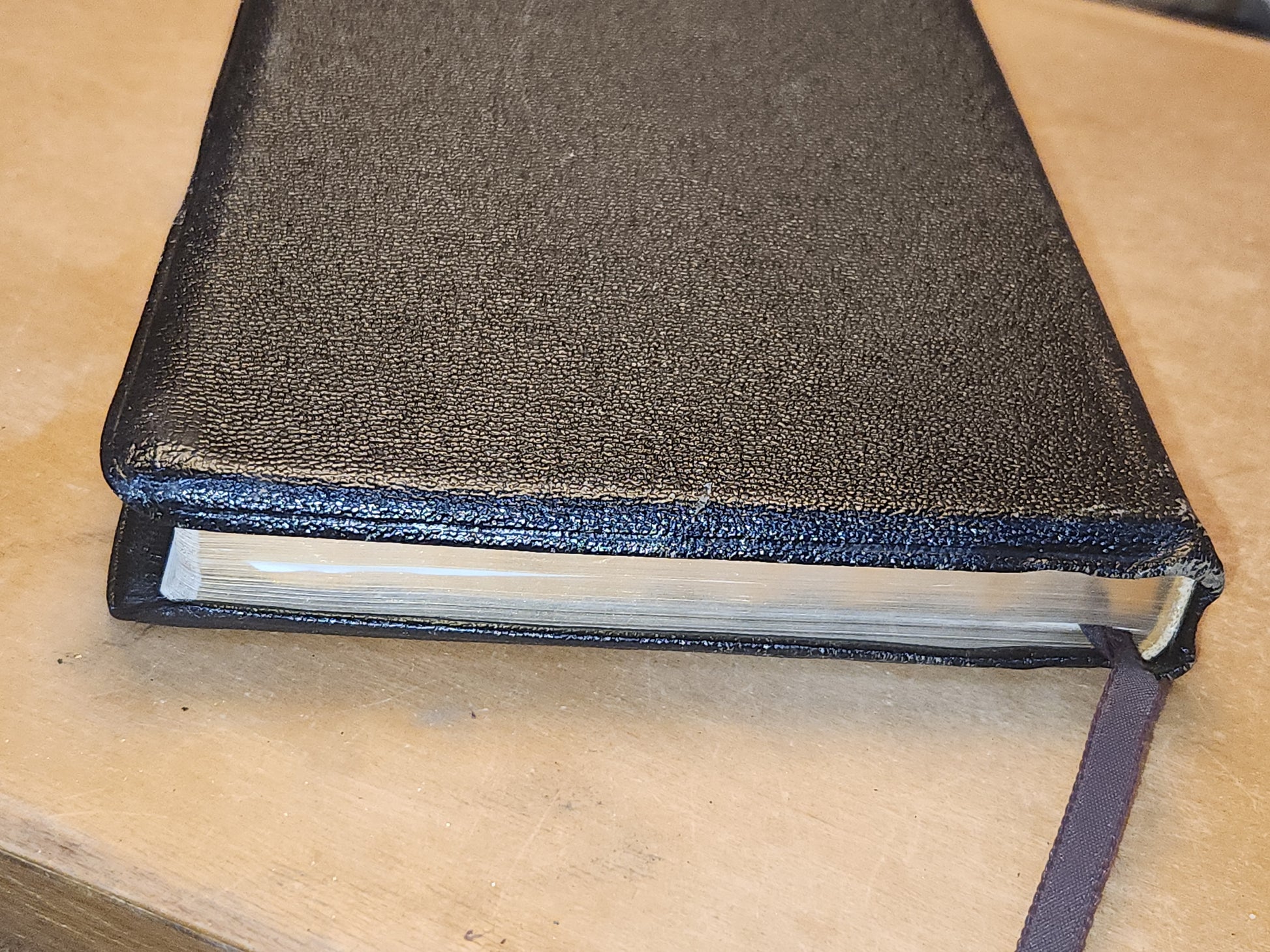 Vintage Softcover The Holy Bible Revised Standard Edition Harper & Brothers 1952 vb82
