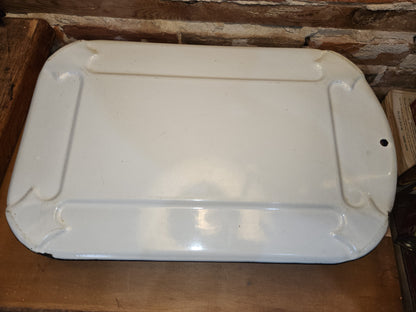 Vintage Enamelware Refrigerator Box or Baking Dish with Lid White & Black en78