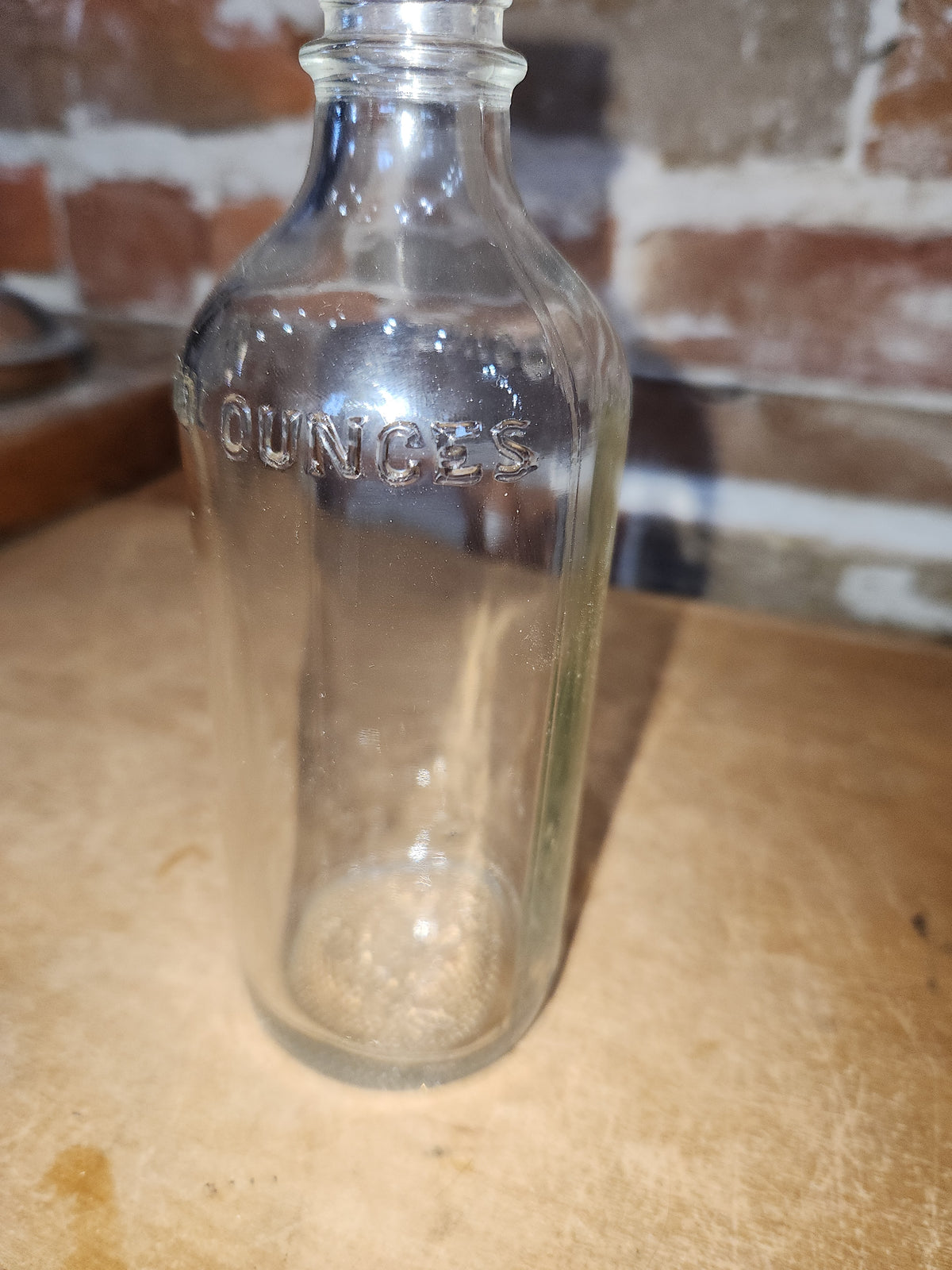 Vintage Medicine Bottle Neurosine 8 oz. Dios Chemical Co Owens vmb7 (Copy)