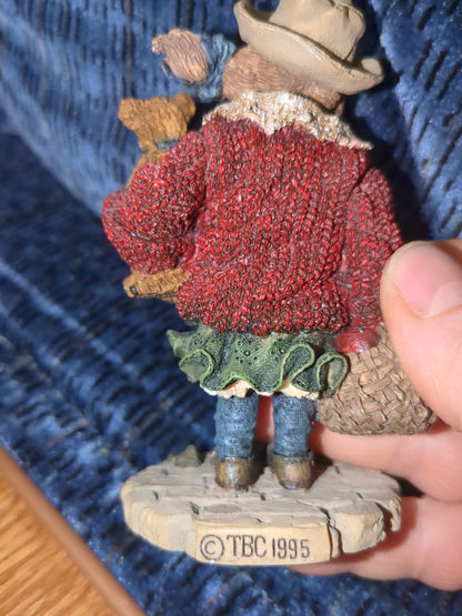 The Boyds collection Yesterdays' Child "Candice with Matthew...Gathering Apples" 1996 Dollstone collection bb3