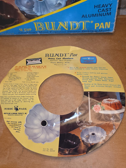 Vintage Nordic Ware Heavy Cast Aluminum 12 Cup Bundt Pan Has Original Box alu51