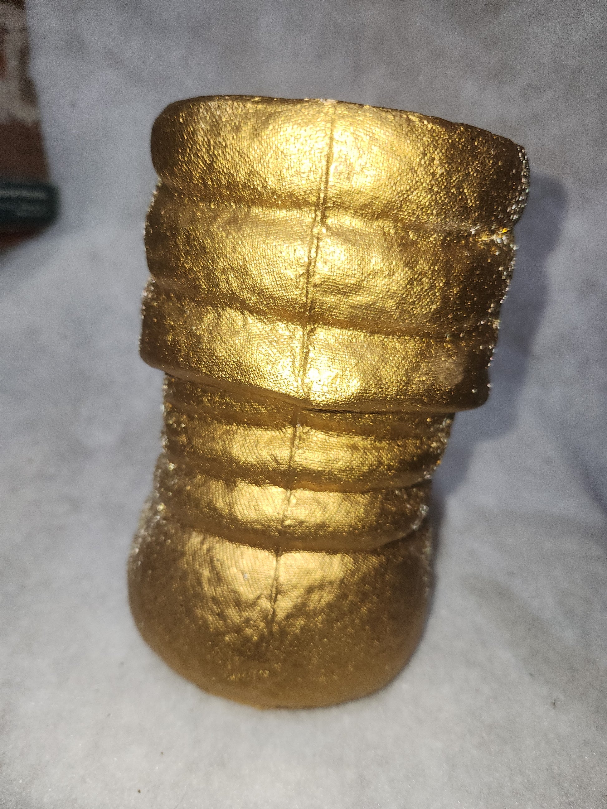 Vintage Gold Glittered paper mache Santa boot Velvet leaves pinecone chr609
