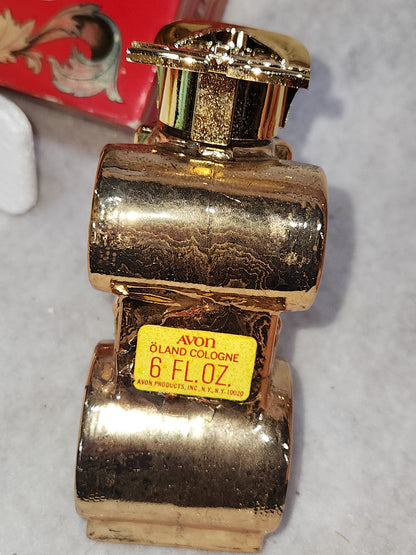 Avon Decanter First Volunteer gold fire truck Oland Cologne CLEARANCE av561