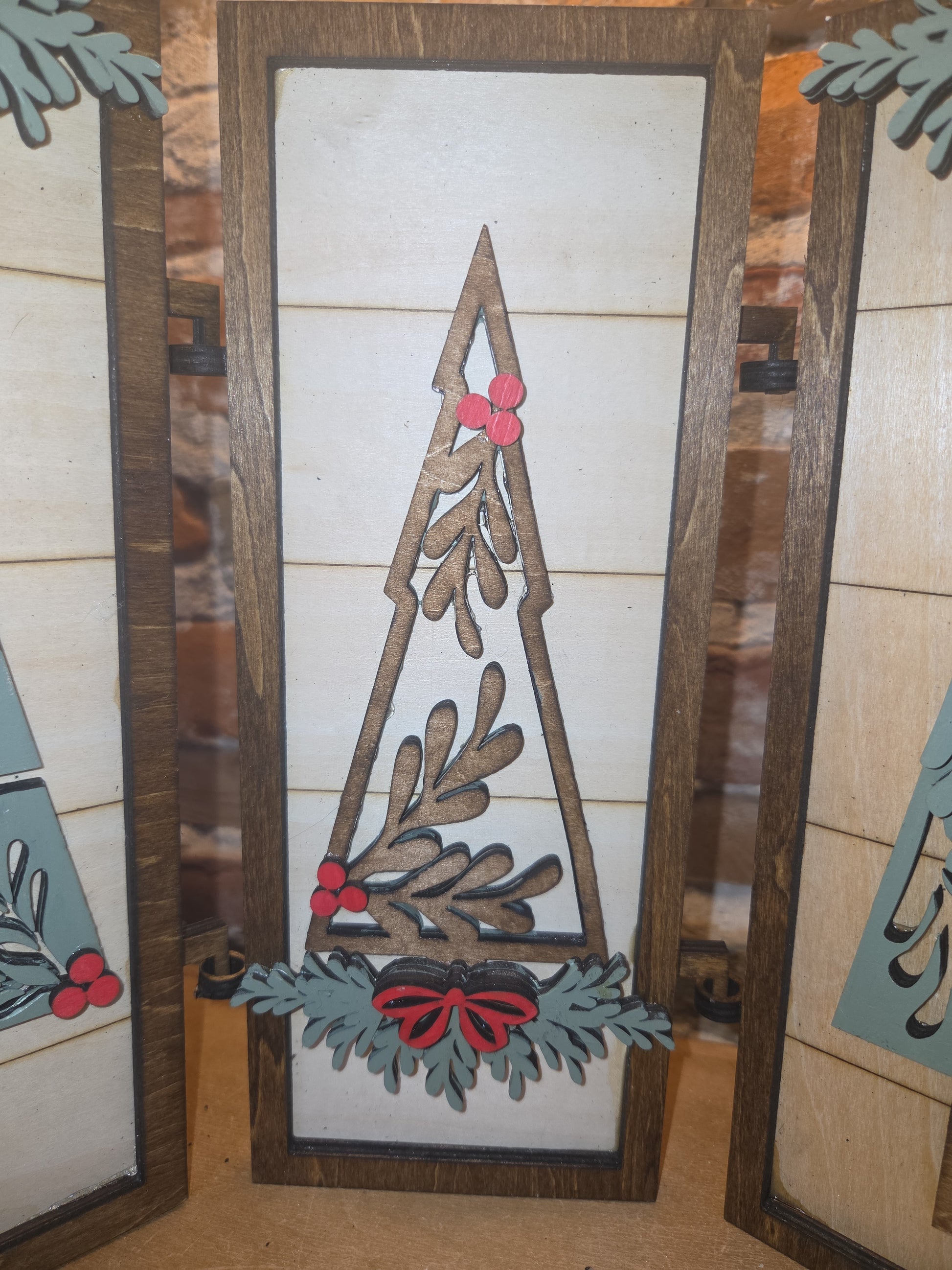 Trio Frame Decor Christmas Trees 10 1/2" tt74
