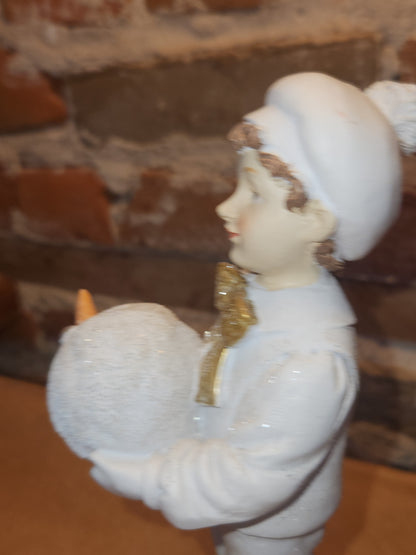 Kid Building Snowman Figurine Resin White Gold sm11