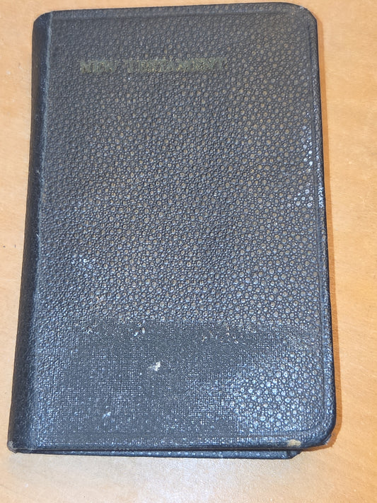 Vintage New Testament Pocket Size Collins Clear-Type Press Dated 1940s nt6