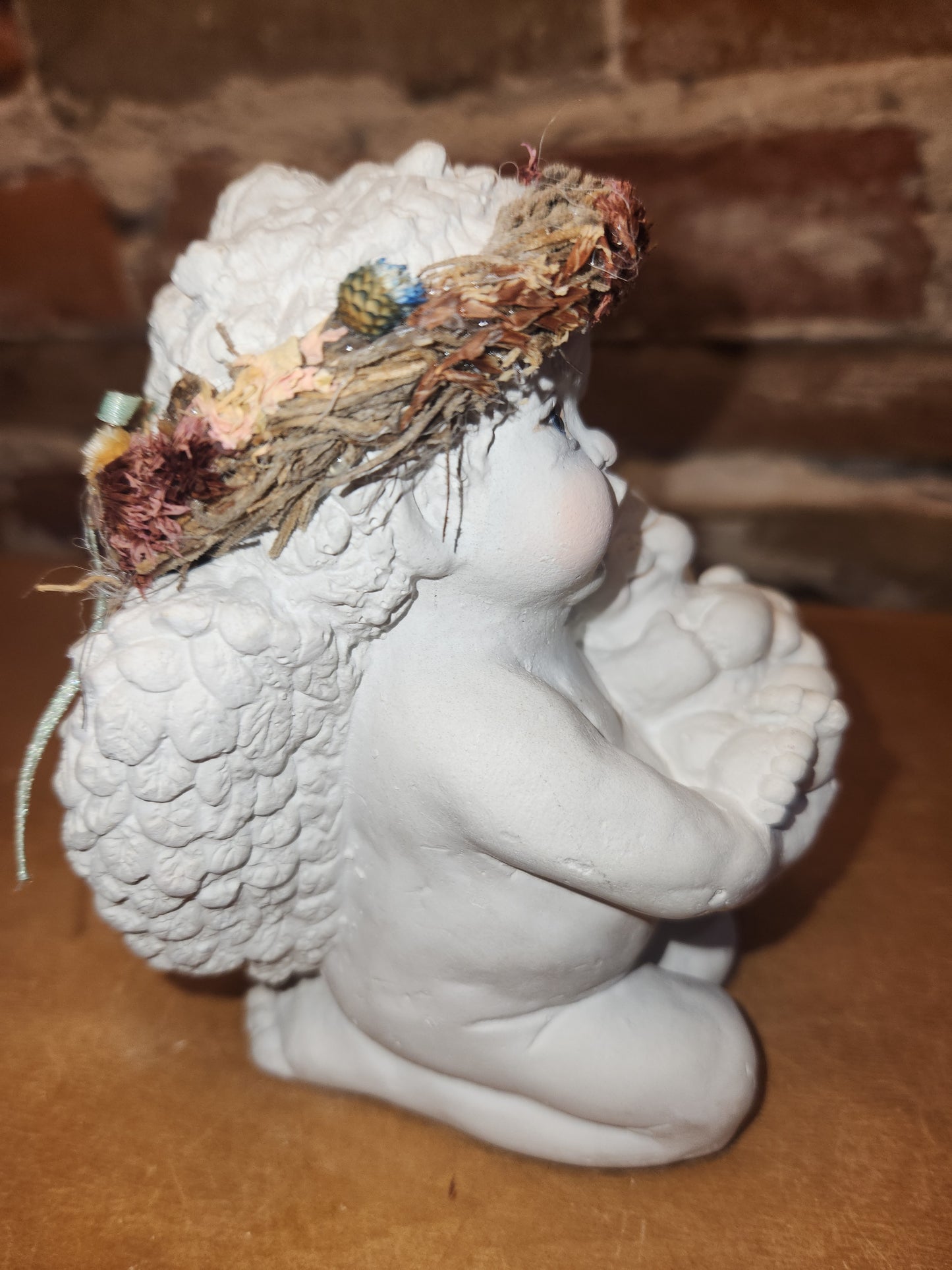 Vintage Dreamsicles Golden Cherub with Child 10656 Kristin Haynes 1993 Cast Art Industries di8