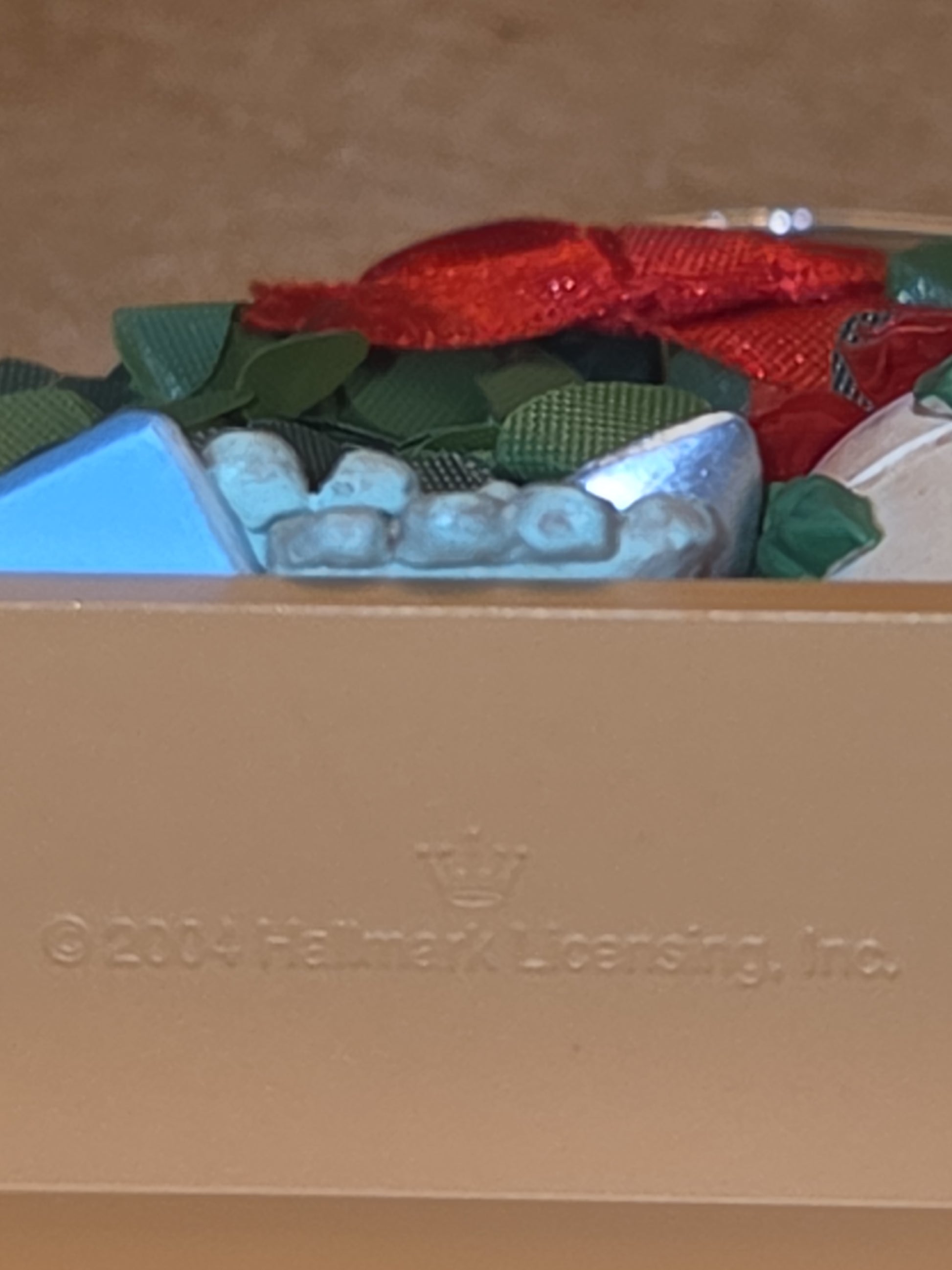 Vintage Hallmark Keepsake Ornament Winter Garden Ornament Birds Wreath Poinsettia 2004 ho70