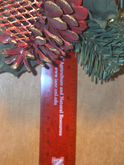Vintage Christmas Candle Ring Centerpiece Gift Ornament Berries