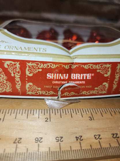 Box of Shiny Brite red ornaments .98" 1" 25mm box of 12 Box As Is No Hangers BO05