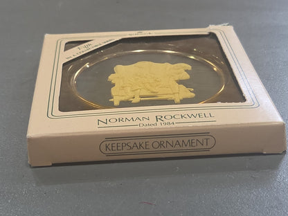 Vintage Hallmark Keepsake Norman Rockwell Cameo Ornament 5th in Series 1984