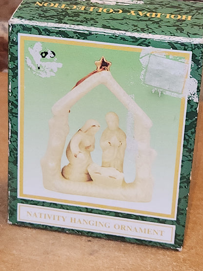 Vintage World Bazaars Nativity Ornament with Original Box nt07