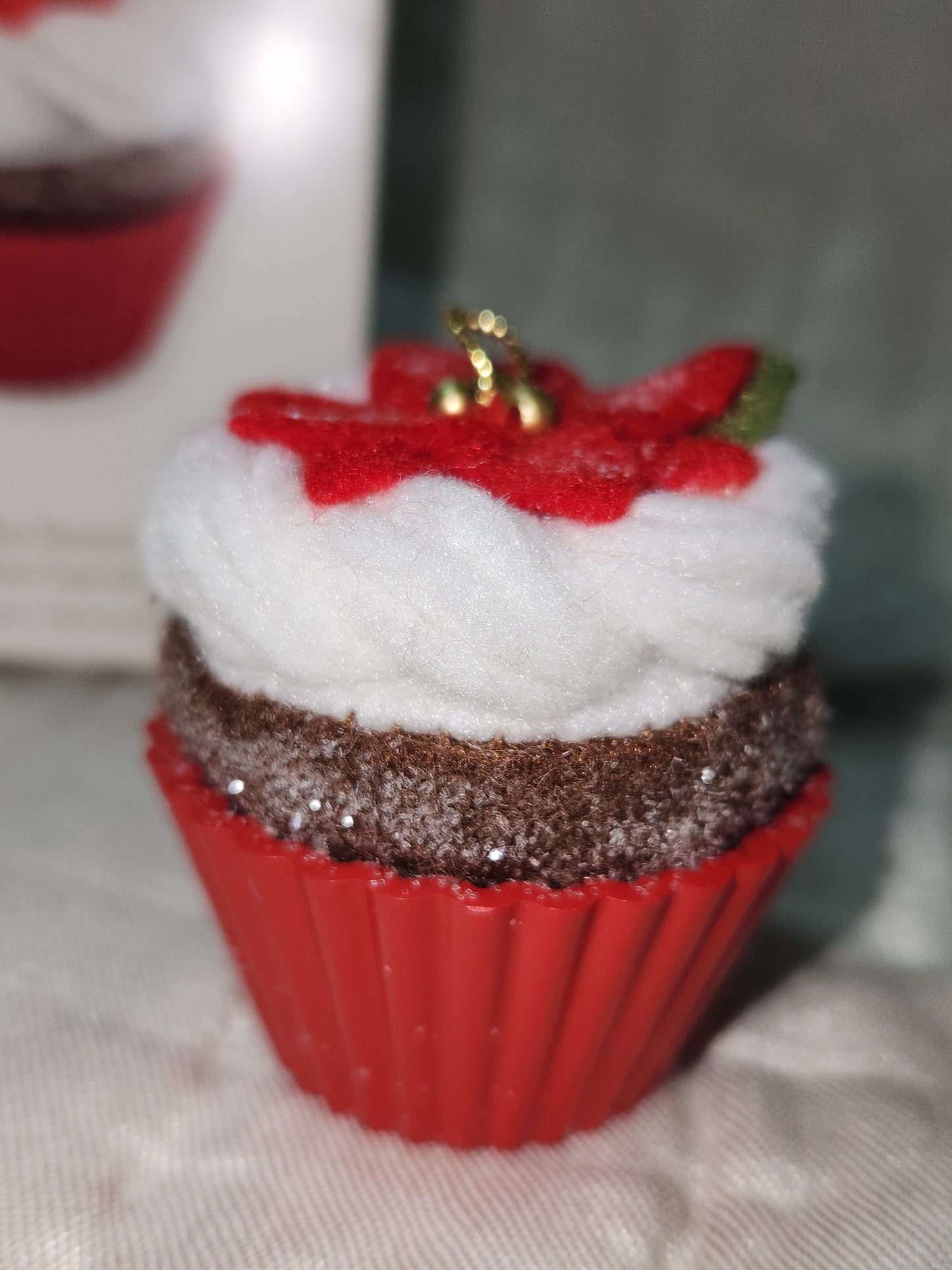 Hallmark Keepsake ornament 2010 Oh So Sweet! Christmas Cupcakes First in Series hoc1