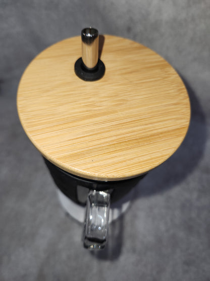 32 oz glass tumbler with handle and removeable black silicone sleeve CLEARANCE! Tg8