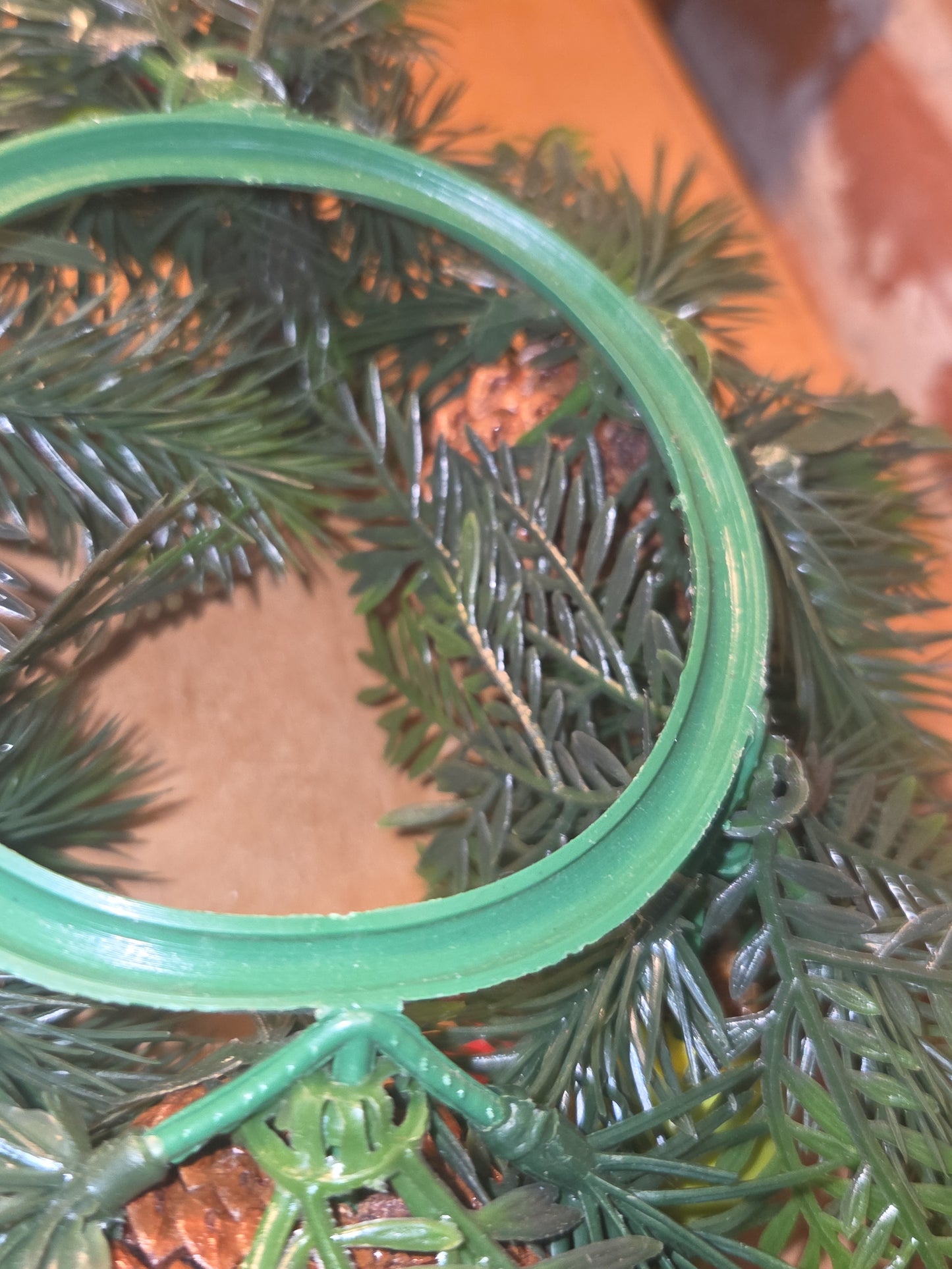 Vintage Christmas Candle Ring Centerpiece Plastic Greenery Pinecone Pear Berry Evergreen cr3