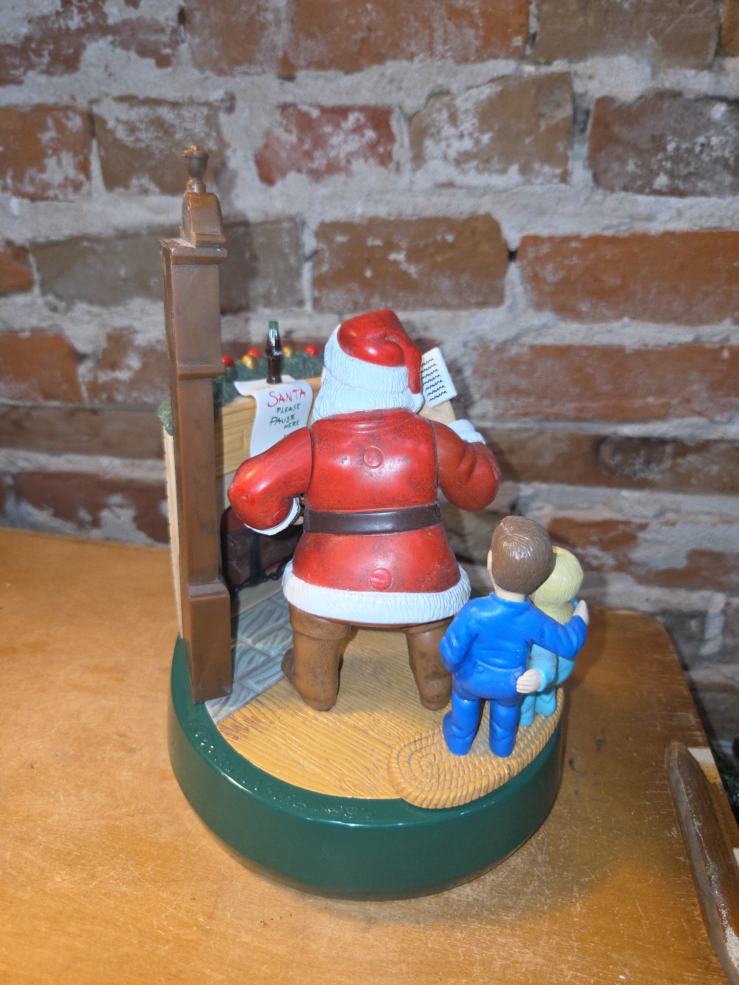 Vintage Coca-Cola Ertl Santa Claus Mechanical Christmas Coin Bank 3rd in Series Coke 1995 scb1