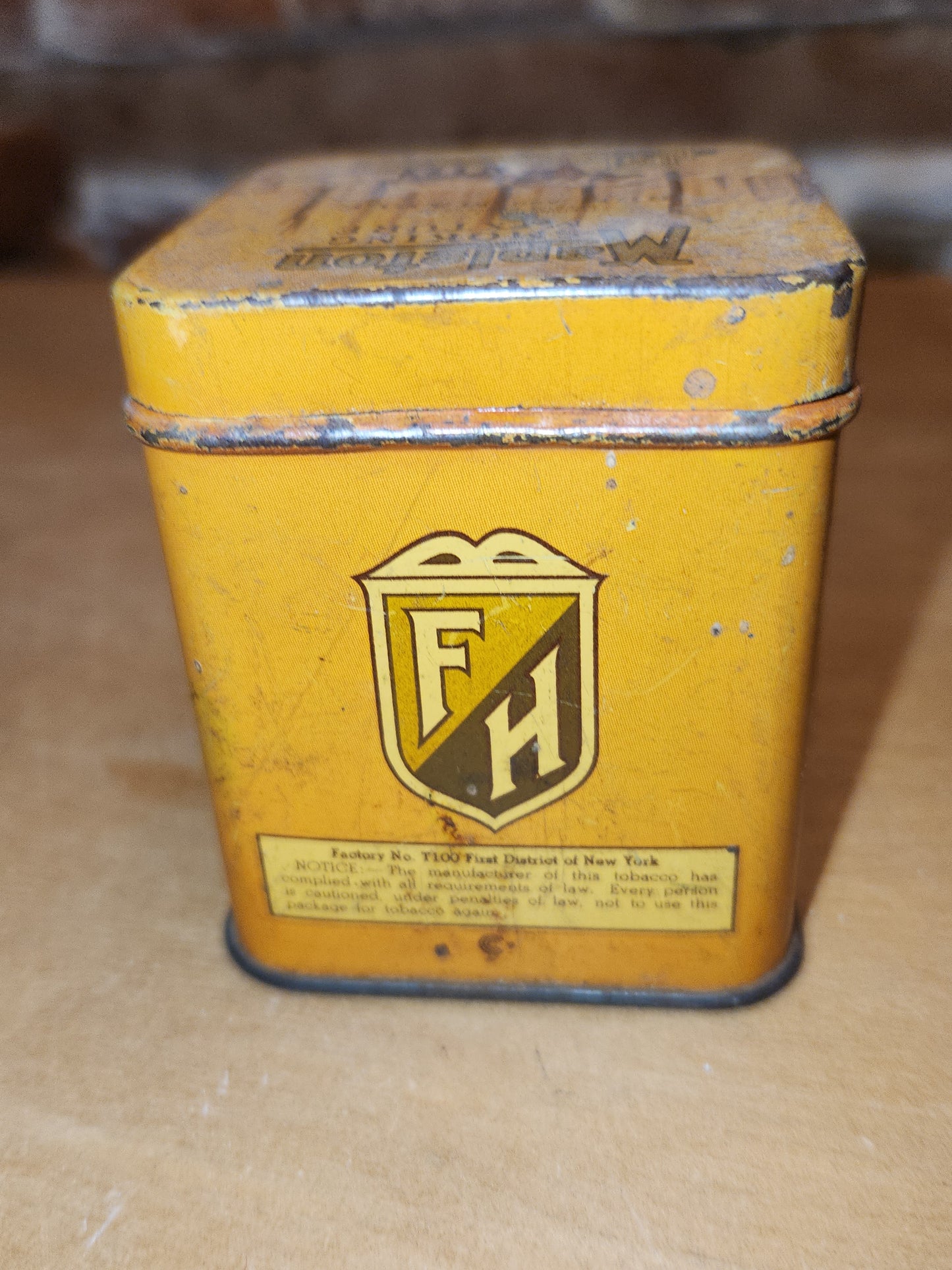 Vintage Mapleton Tobacco Smoking Mixture Tin Fleming Hall Tobacco Co N.Y. USA EMPTY NO CONTENTS tin90