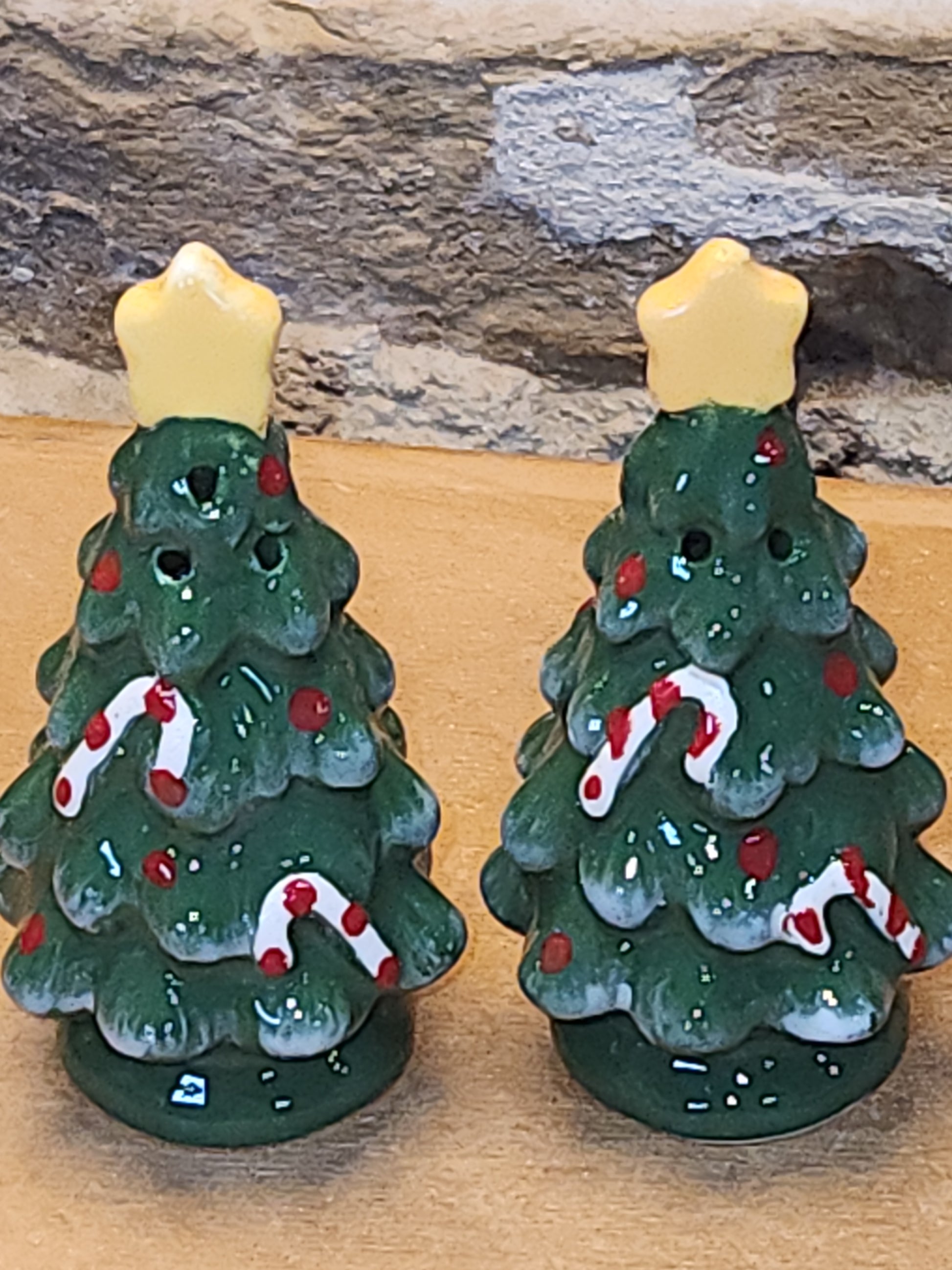 Salt and Pepper Shakers Christmas Trees Sp20
