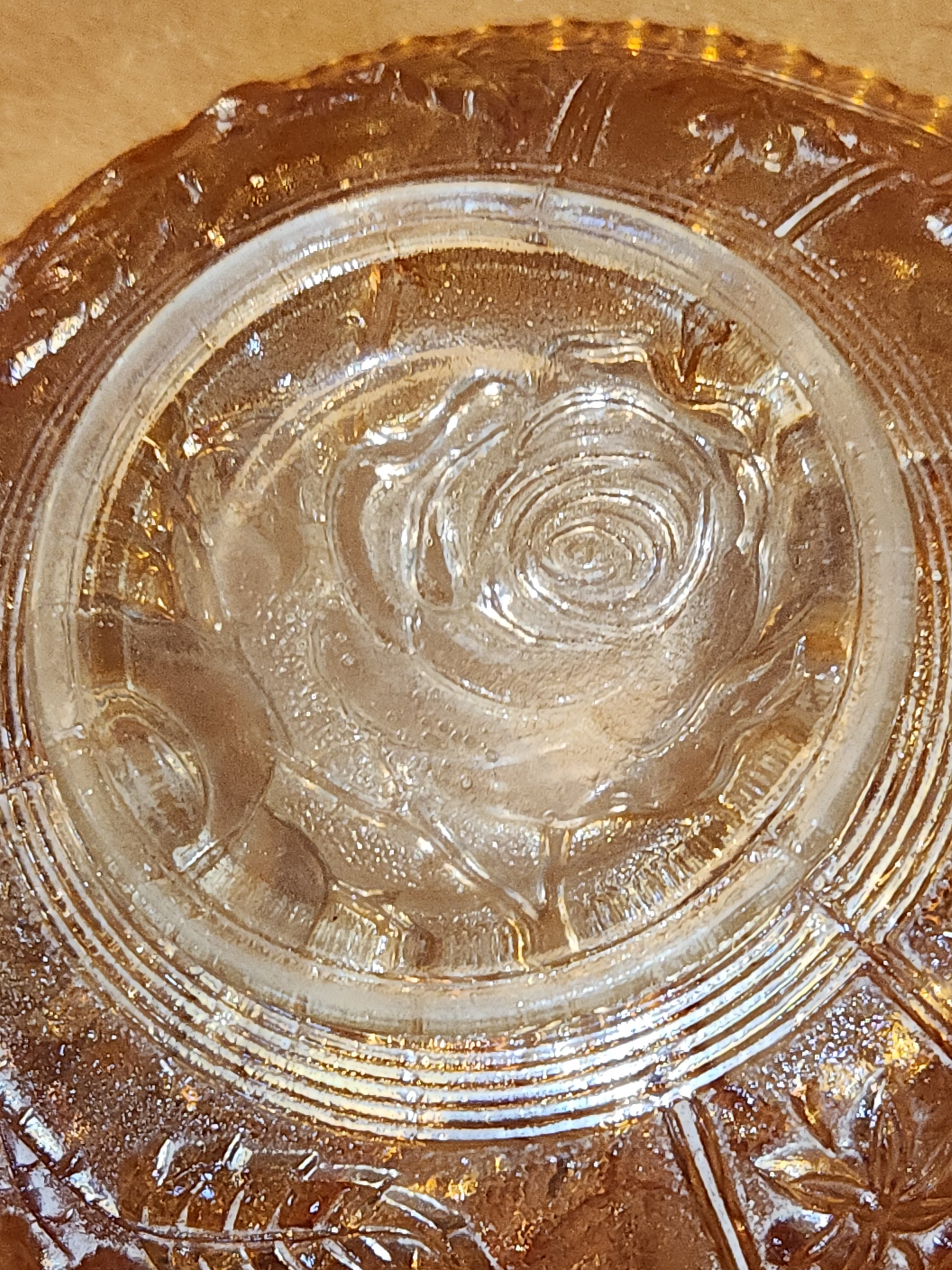 Vintage Carnival Glass Imperial Bowl Open Rose Pattern Scalloped Edge rp8