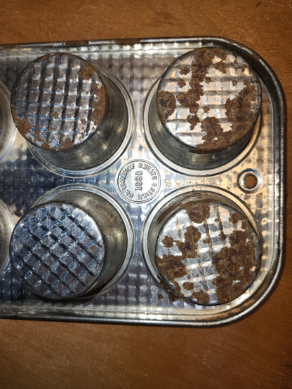 Vintage Ovenex Waffle Pattern Mini Cupcake Muffin Tin 8 muffins kit09