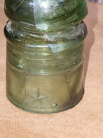 Vintage Insulator 102 Star Pony 7up Green Glass Bubbles DAMAGED si8