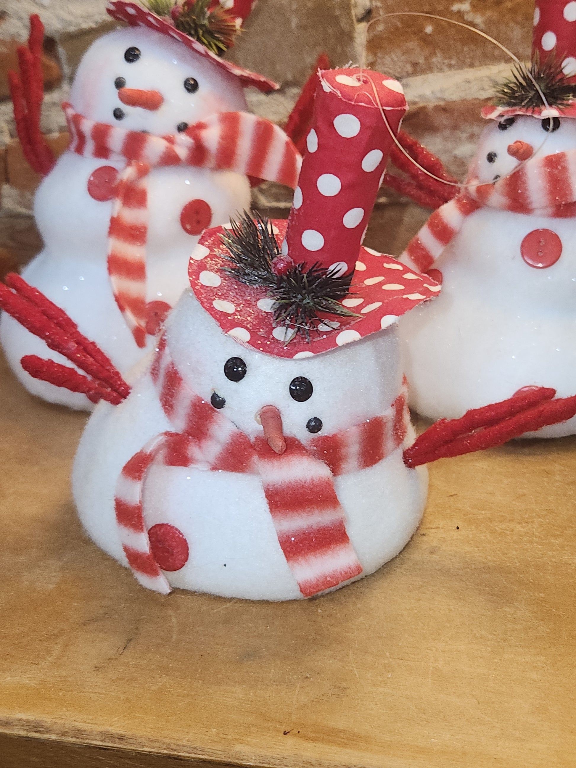 Snowmen Set of 3 in Stages of Melting sn7