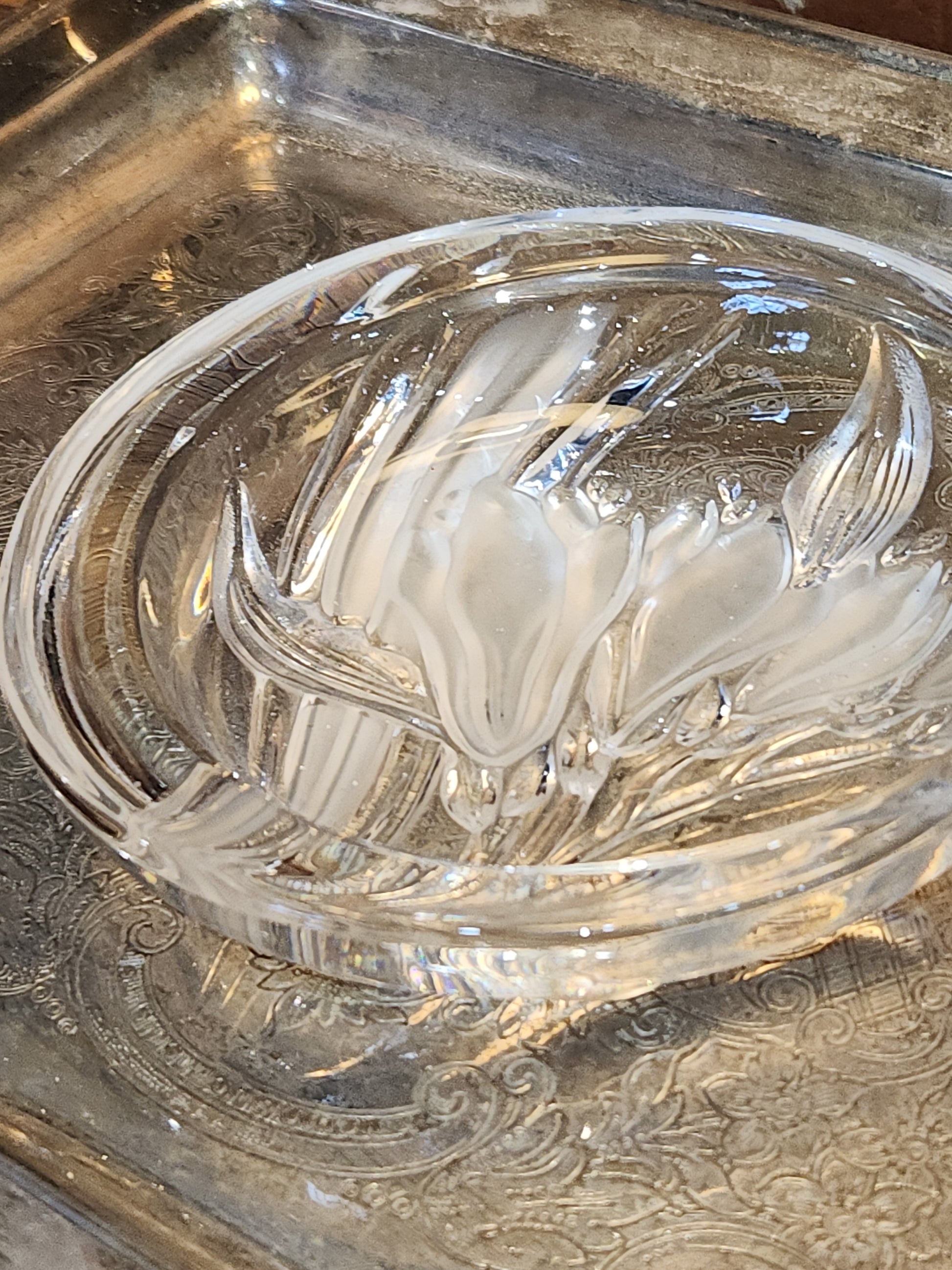 Vintage Mikasa Pressed Glass Parisian Iris Candy Dish Flowers Clear and Frosted gl08
