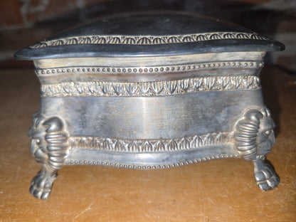 Vintage Silverplated Lion Feet Velvet Lined Jewelry Trinket Box sp04