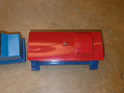 Vintage Hallmark Keepsake Ornaments Skyline Train Series Set of 4 Stock Train Car, Caboose and 2 Coal Cars cast metal 1992