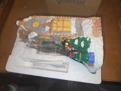 Vintage Avon Holiday Melody Clock in Box Works