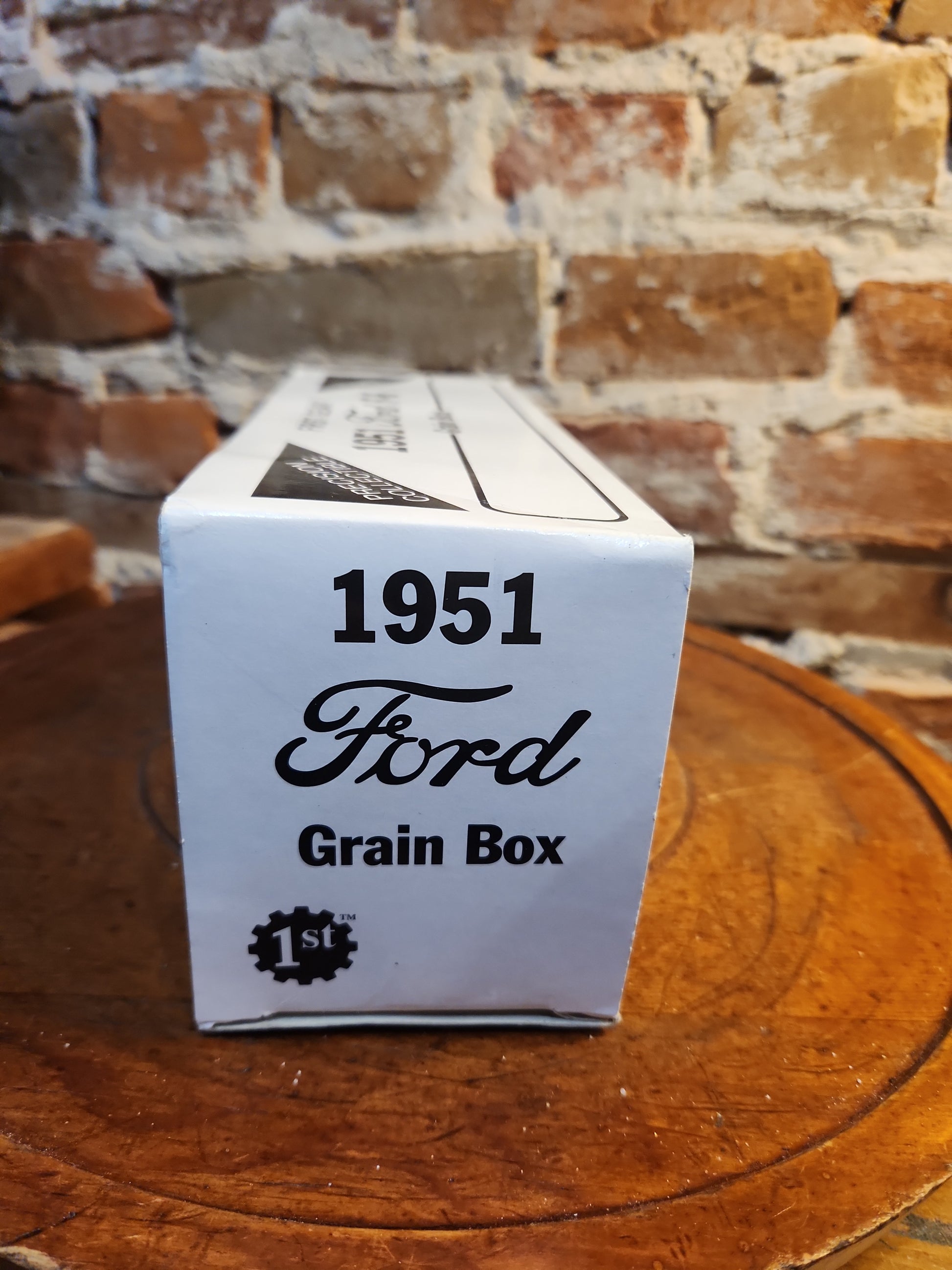 Vintage First Gear Inc. 1951 Ford F-6 Grain Box Country General 1992 car32