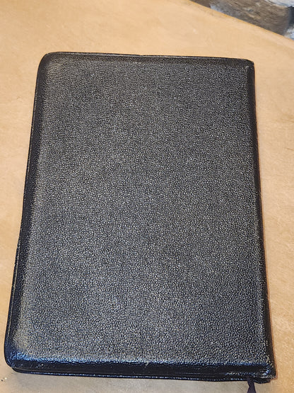 Vintage Softcover The Holy Bible Revised Standard Edition Harper & Brothers 1952 vb82