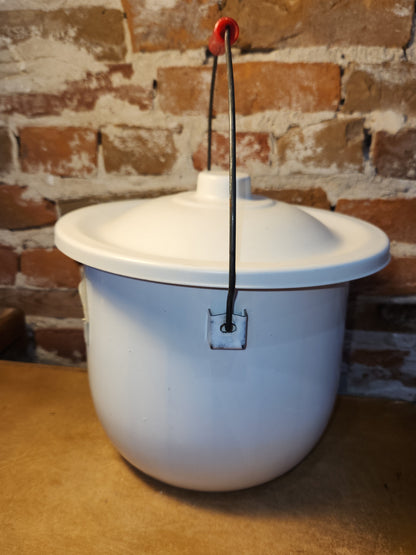 Vintage Enamel Columbian Chamber Pot Lid Handle USA ew113