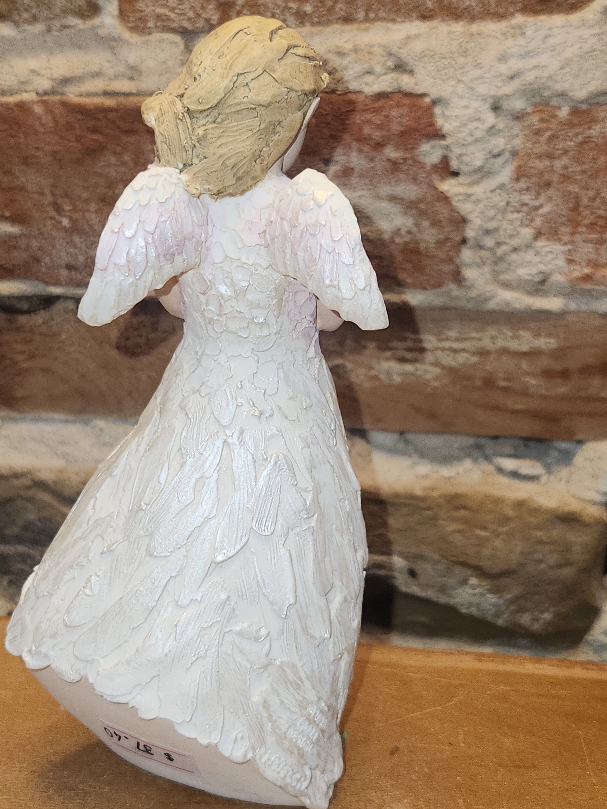Angel of Strength Figurine More Than Words Gift for Comfort an5